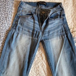 Express light wash jeans